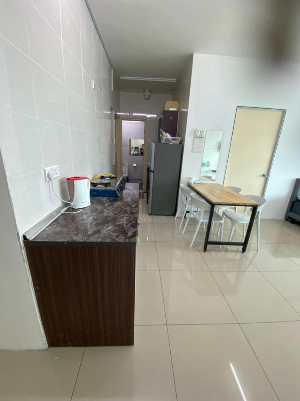 Vista Alam Serviced Apartment Near Idcc Sacc Pkns Uitm Msu Avisena شاه علام المظهر الخارجي الصورة